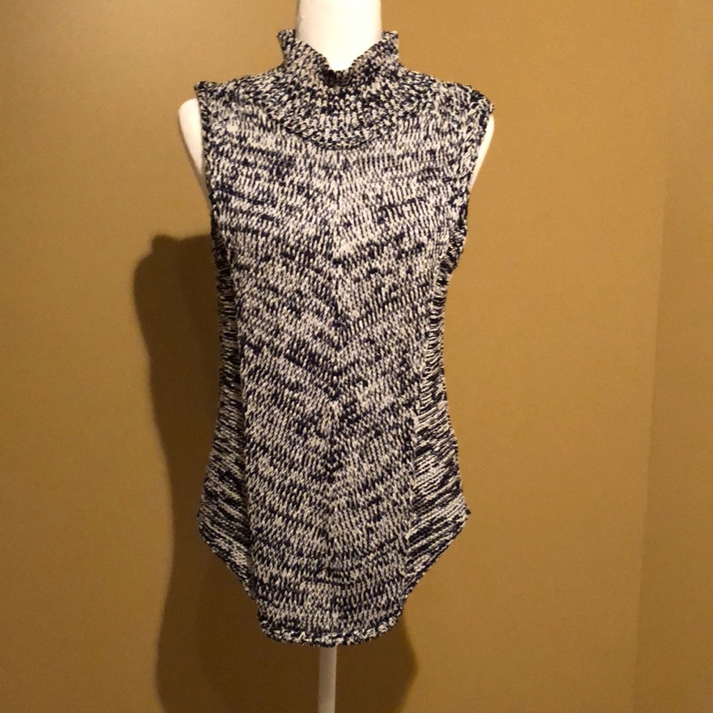 WHMB Sleeveless Mock Neck Sweater size Small